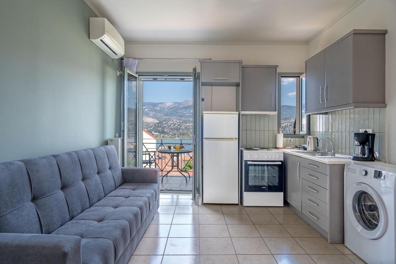Unique View Apartments Argostoli  Eksteriør billede