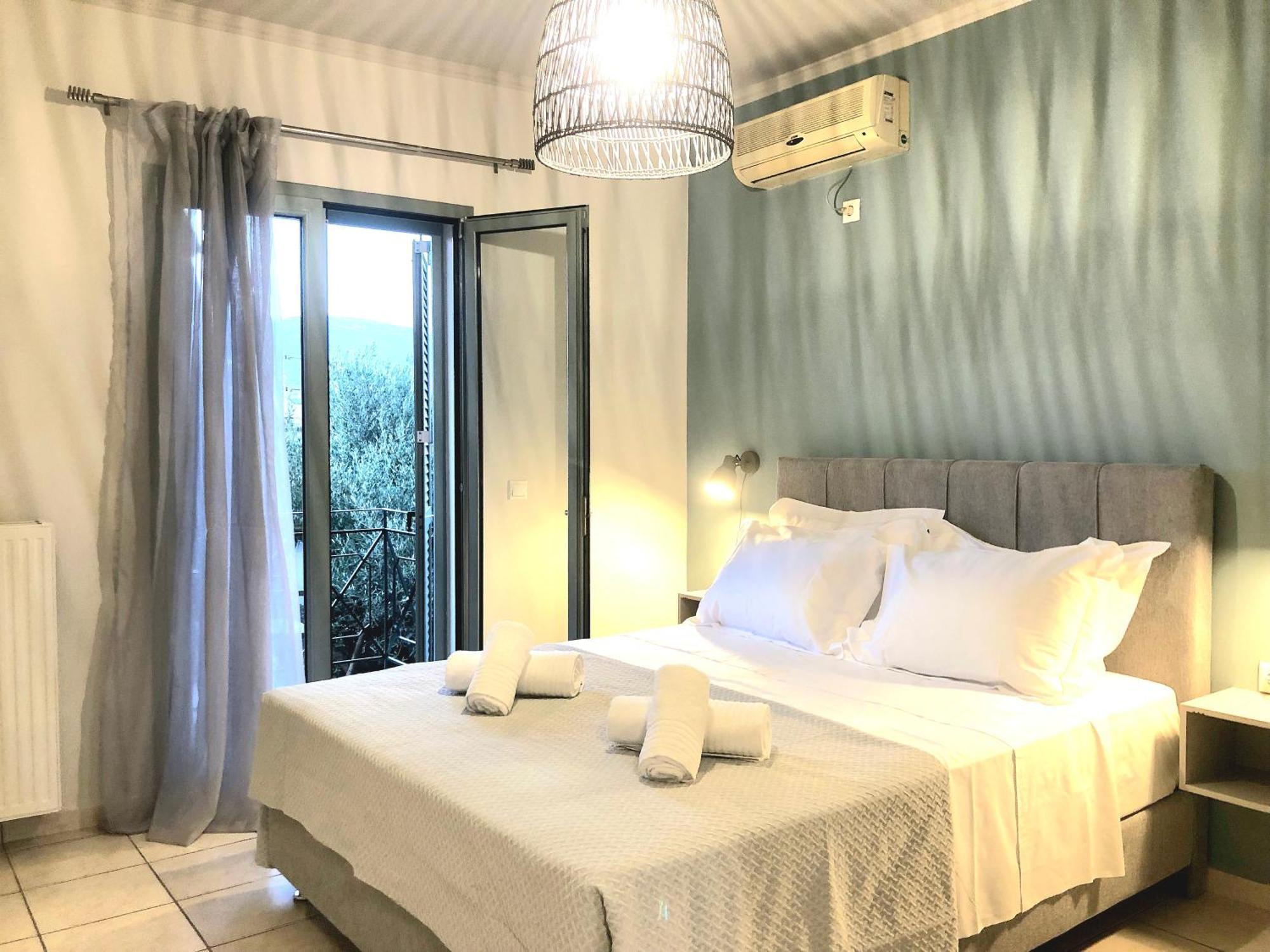 Unique View Apartments Argostoli  Eksteriør billede